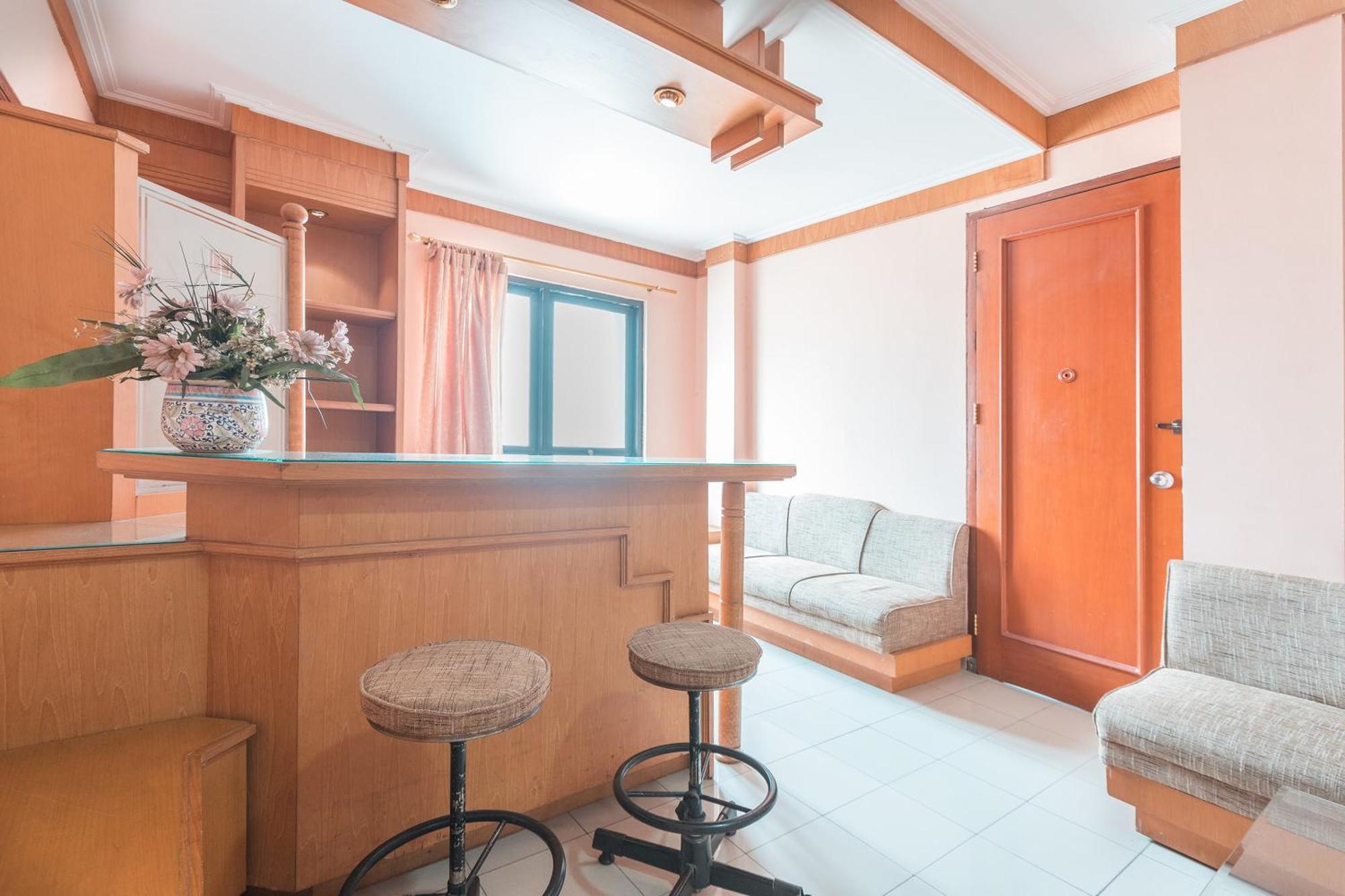 Oyo 671 Hotel Capitol Cakarta Dış mekan fotoğraf